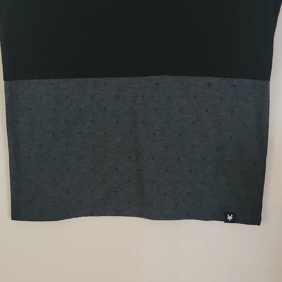 Black and Gray Tank Top with Tropical Print - Picture 3 of 7